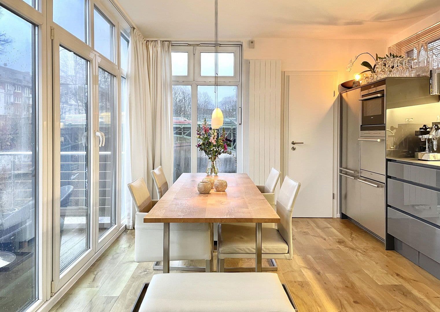 2 bedroom with open-plan kitchen flat to rent, 110 m², Hamburg, Hamburg 2 bedroom with open-plan kitchen flat to rent, 110 m², Hamburg, Hamburg