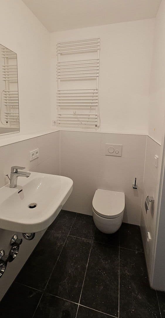 1 bedroom flat to rent, 42 m², Tunnelstraße 94, Augsburg, Bavaria 1 bedroom flat to rent, 42 m², Tunnelstraße 94, Augsburg, Bavaria