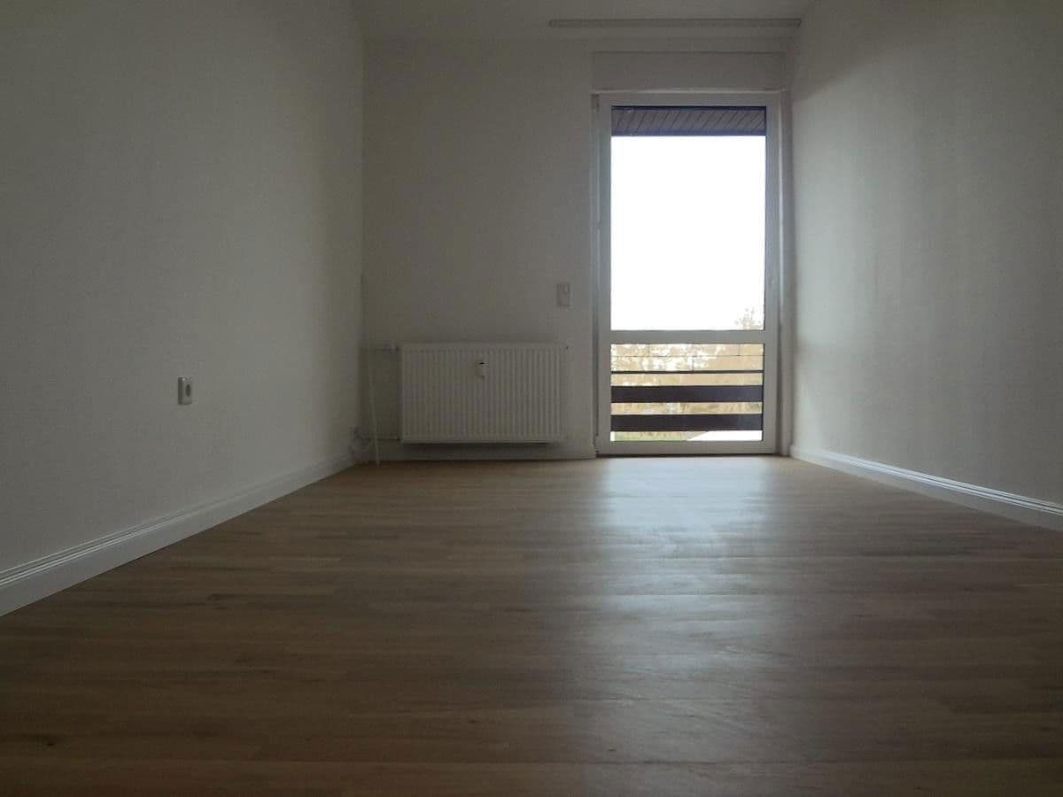 2 bedroom with open-plan kitchen flat to rent, 98 m², Simmern/Hunsrück, Rhineland-Palatinate 2 bedroom with open-plan kitchen flat to rent, 98 m², Simmern/Hunsrück, Rhineland-Palatinate