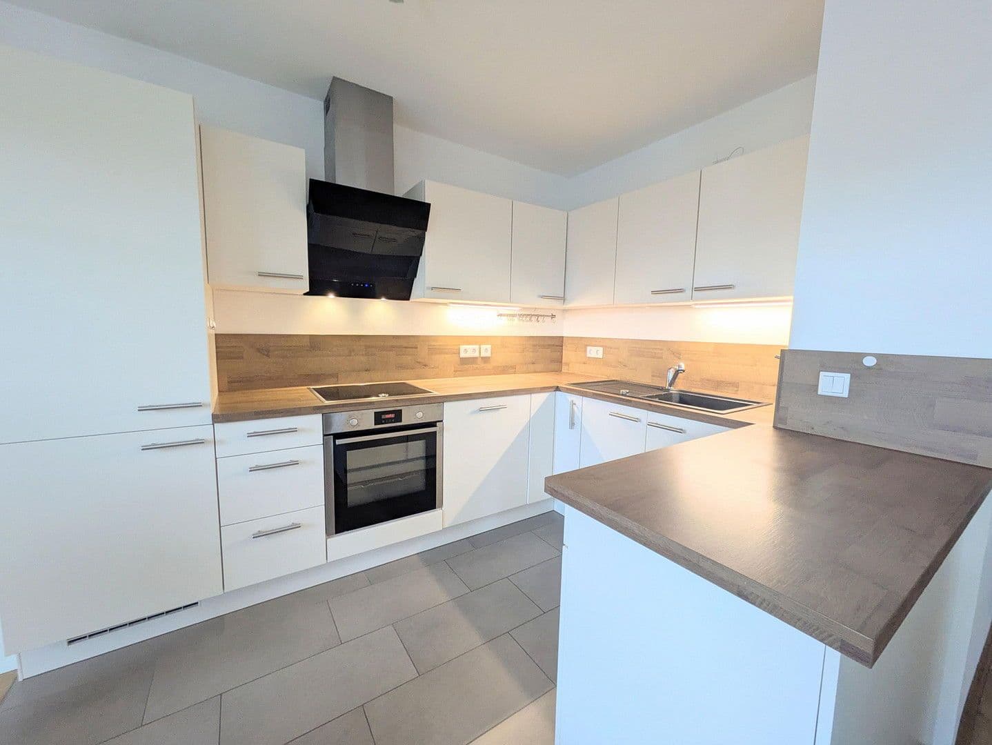 4 bedroom flat for sale, 99 m², Nürnberg, Bavaria 4 bedroom flat for sale, 99 m², Nürnberg, Bavaria