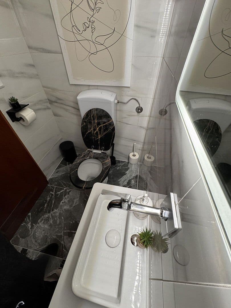 2 bedroom with open-plan kitchen flat for sale, 80 m², Oberboihingen, Baden-Württemberg 2 bedroom with open-plan kitchen flat for sale, 80 m², Oberboihingen, Baden-Württemberg