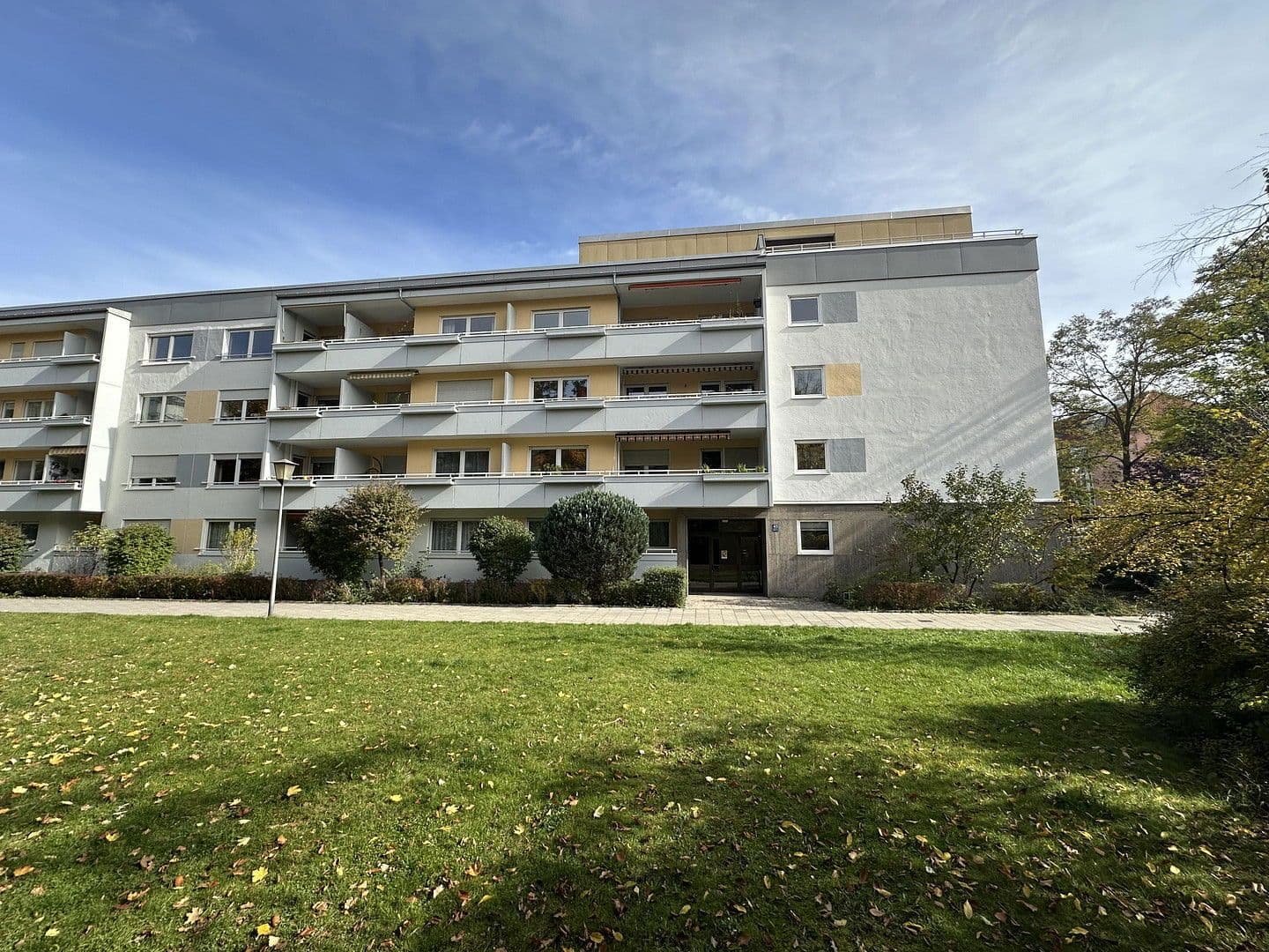 Studio flat for sale, 49 m², Tölzer Straße 45, München, Bavaria Studio flat for sale, 49 m², Tölzer Straße 45, München, Bavaria