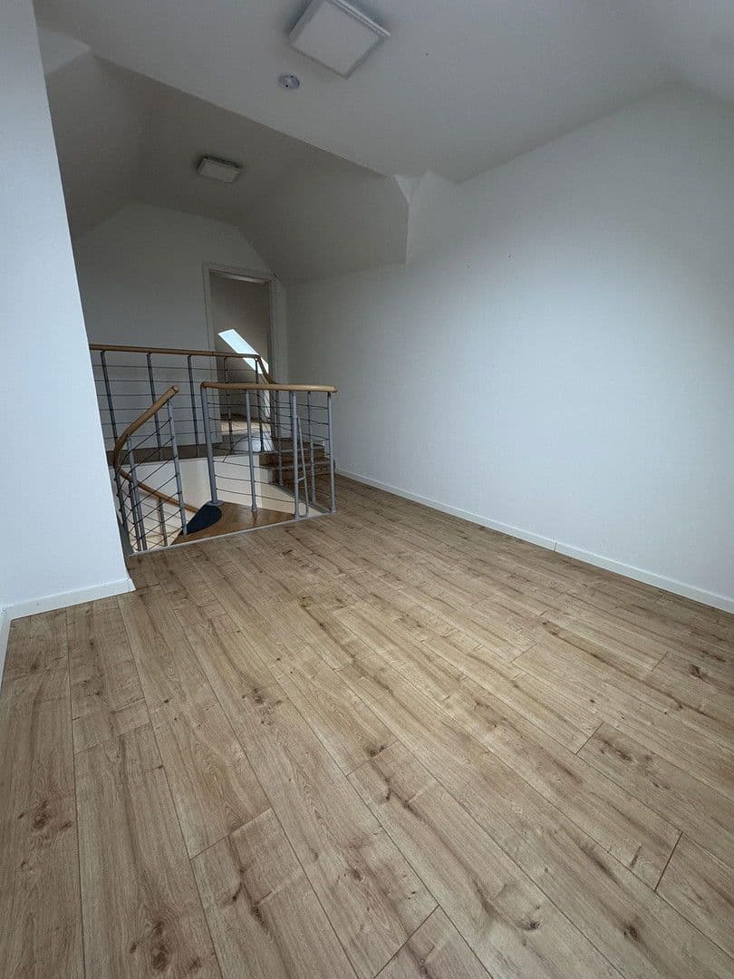 2 bedroom with open-plan kitchen flat to rent, 138 m², Ortsstraße, Hohenfels, Baden-Württemberg 2 bedroom with open-plan kitchen flat to rent, 138 m², Ortsstraße, Hohenfels, Baden-Württemberg