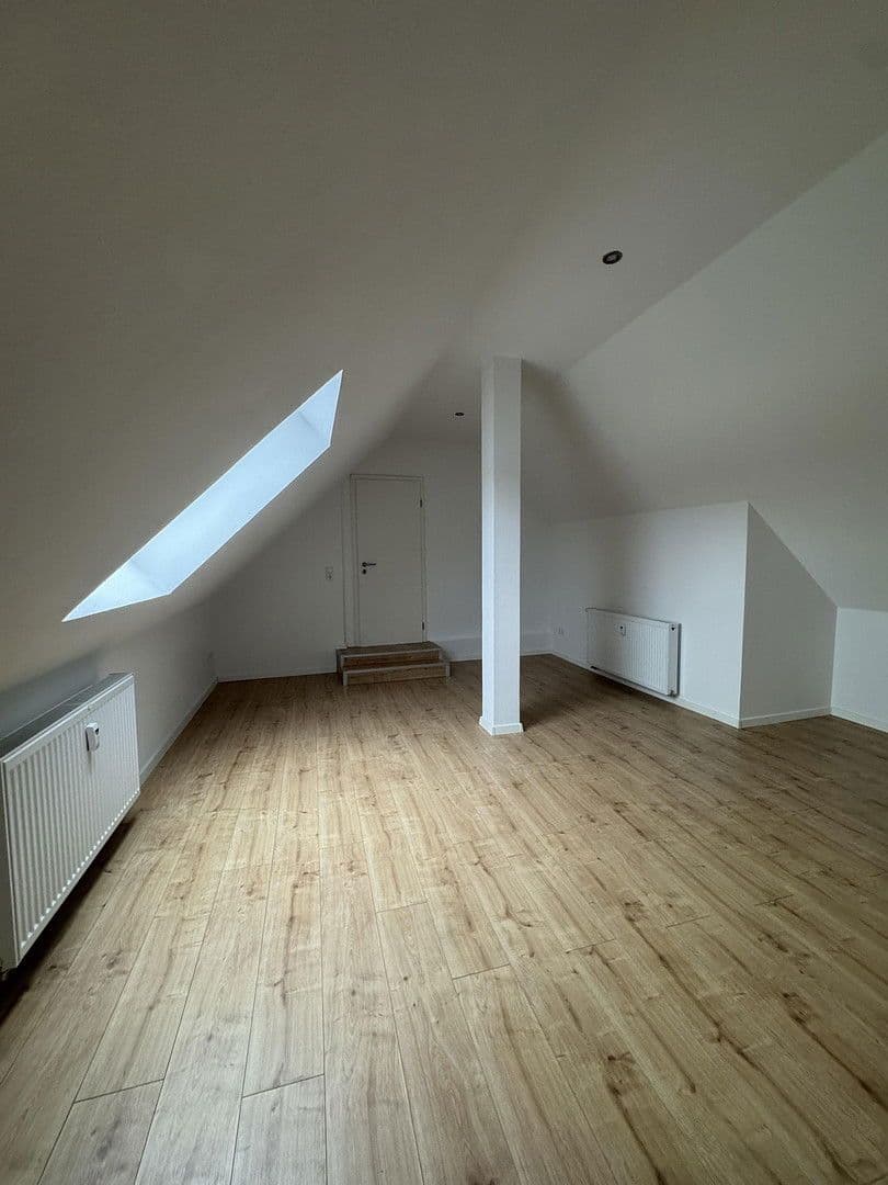 2 bedroom with open-plan kitchen flat to rent, 138 m², Ortsstraße, Hohenfels, Baden-Württemberg 2 bedroom with open-plan kitchen flat to rent, 138 m², Ortsstraße, Hohenfels, Baden-Württemberg