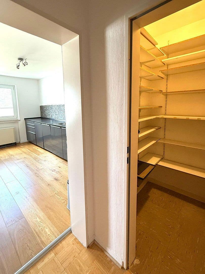 1 bedroom with open-plan kitchen flat to rent, 75 m², Huser Feld 1, Herdecke, North Rhine-Westphalia 1 bedroom with open-plan kitchen flat to rent, 75 m², Huser Feld 1, Herdecke, North Rhine-Westphalia