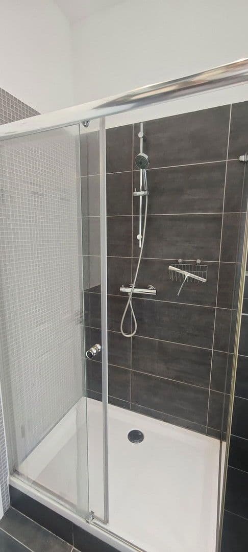 2 bedroom flat to rent, 50 m², Weisestr. 21, BERLIN, Berlin 2 bedroom flat to rent, 50 m², Weisestr. 21, BERLIN, Berlin