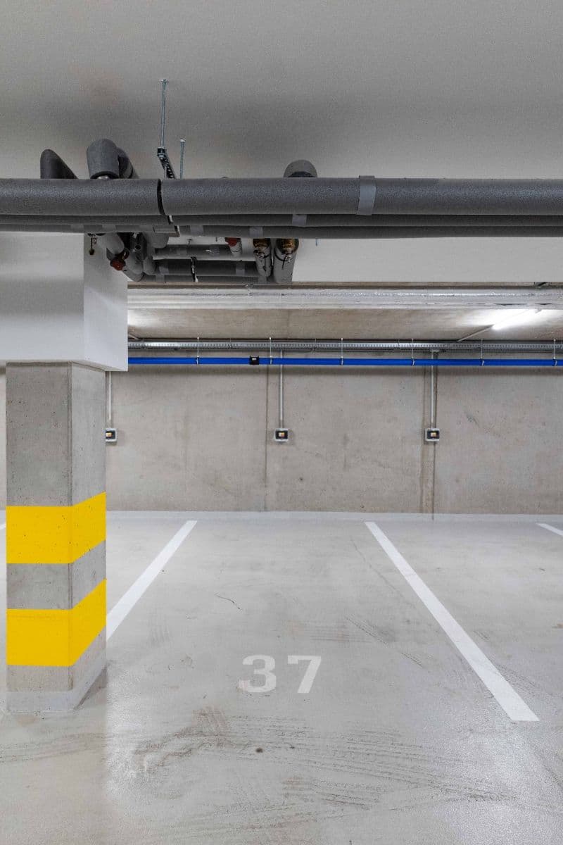 1 bedroom with open-plan kitchen flat to rent, 70 m², Lidická, Brno, Jihomoravský Region 1 bedroom with open-plan kitchen flat to rent, 70 m², Lidická, Brno, Jihomoravský Region