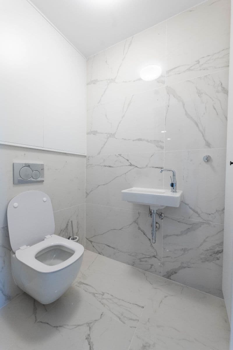 1 bedroom with open-plan kitchen flat to rent, 70 m², Lidická, Brno, Jihomoravský Region 1 bedroom with open-plan kitchen flat to rent, 70 m², Lidická, Brno, Jihomoravský Region