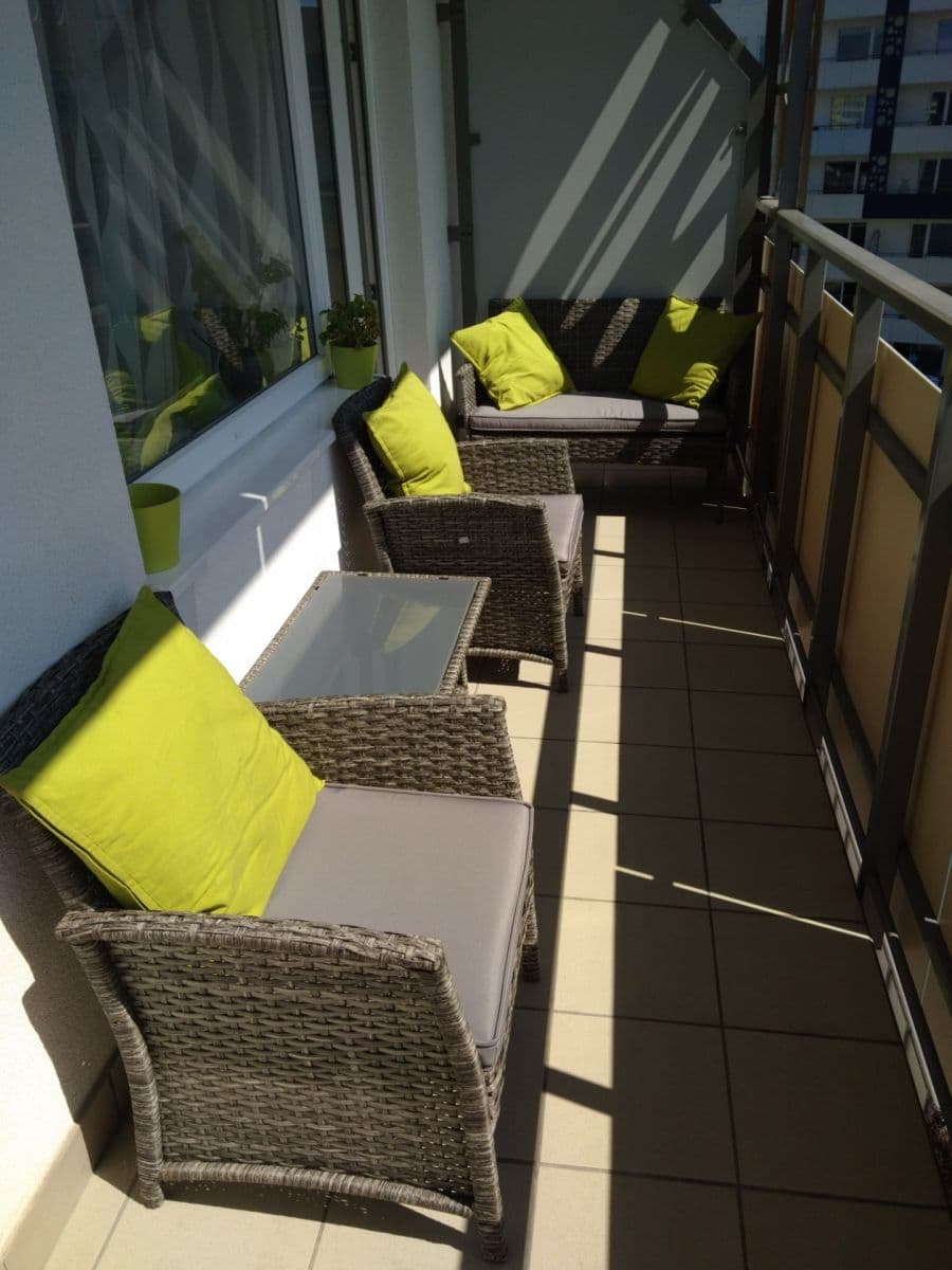 2 bedroom with open-plan kitchen flat to rent, 65 m², Na Křečku, Prague, Prague 2 bedroom with open-plan kitchen flat to rent, 65 m², Na Křečku, Prague, Prague