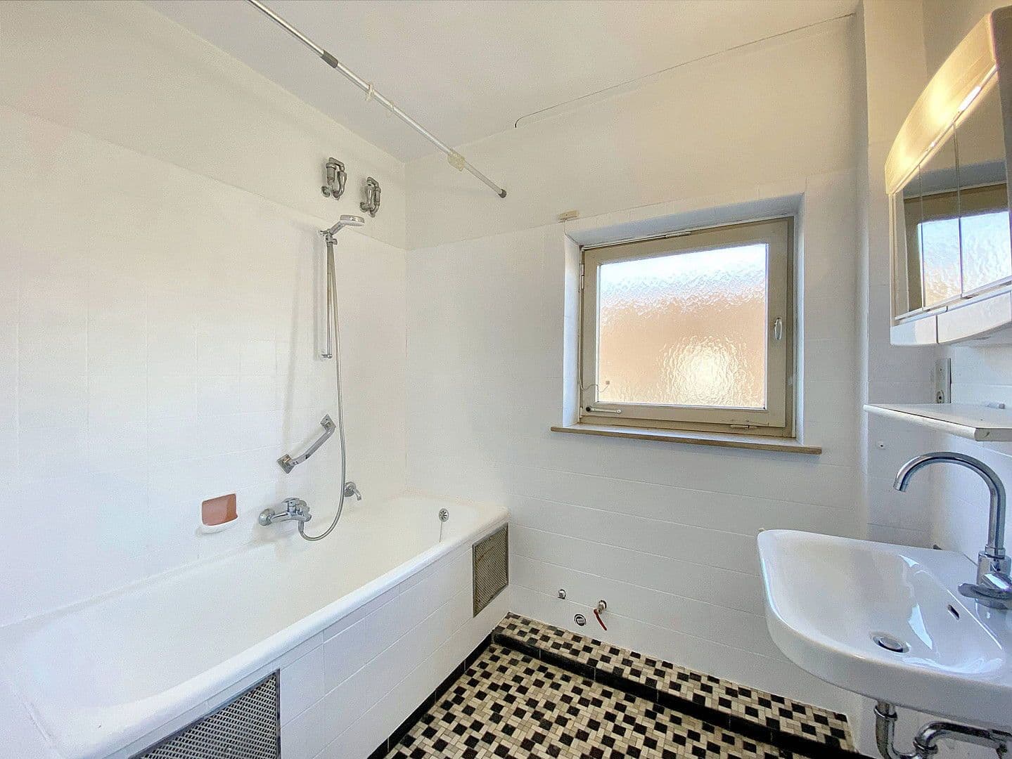 1 bedroom flat to rent, 19 m², Görzer Str. 138a, München, Bavaria 1 bedroom flat to rent, 19 m², Görzer Str. 138a, München, Bavaria