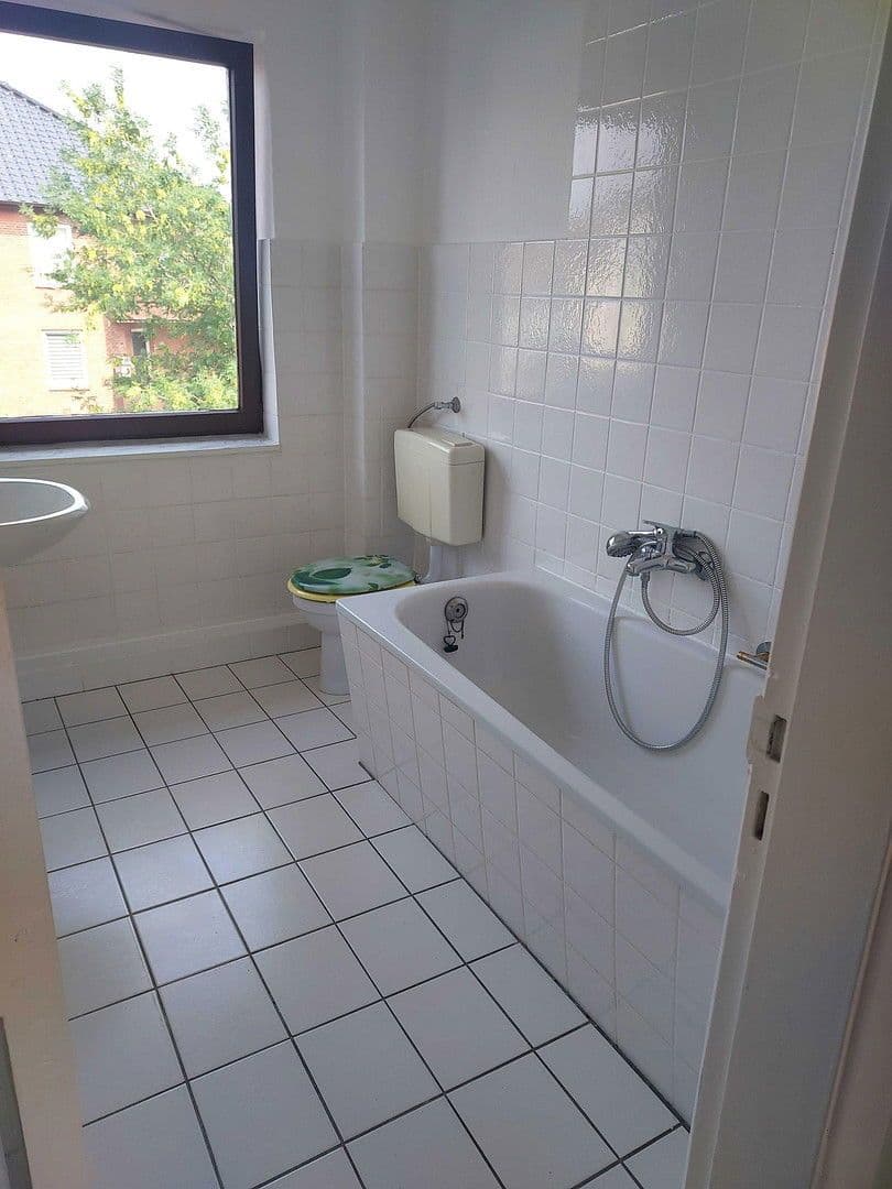 3 bedroom flat to rent, 80 m², Ochsenweg 28 /Sylter Strasse, Flensburg, Schleswig-Holstein 3 bedroom flat to rent, 80 m², Ochsenweg 28 /Sylter Strasse, Flensburg, Schleswig-Holstein