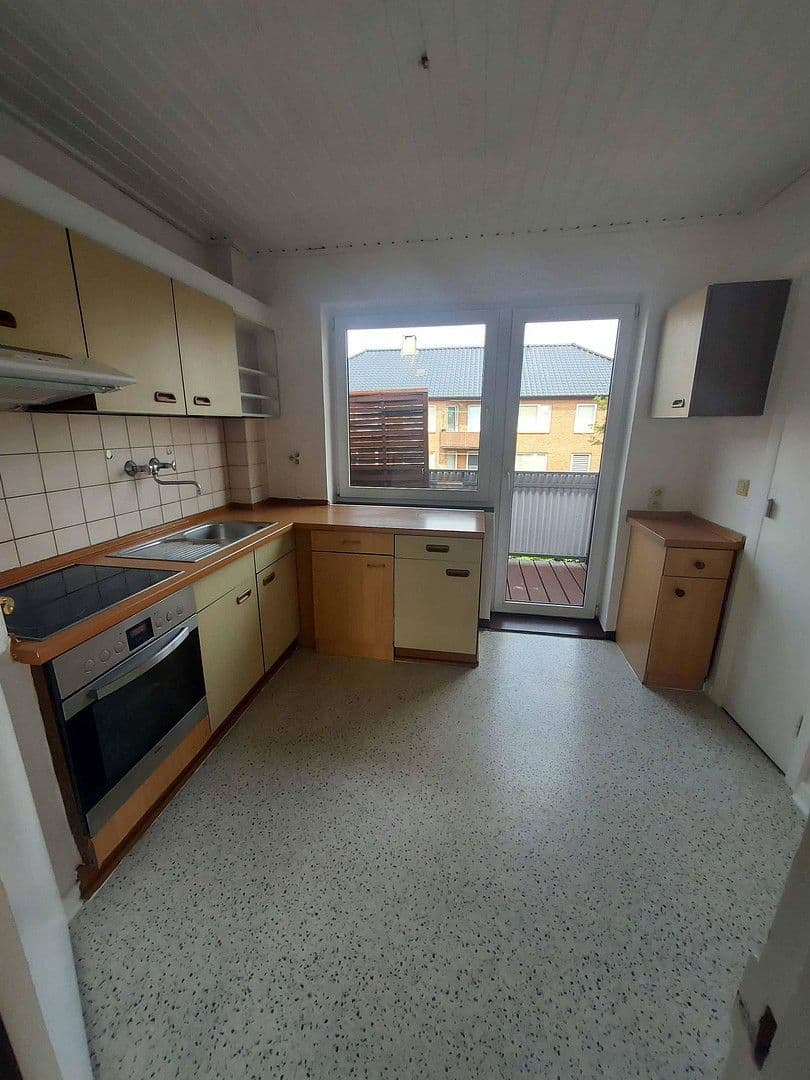 3 bedroom flat to rent, 80 m², Ochsenweg 28 /Sylter Strasse, Flensburg, Schleswig-Holstein 3 bedroom flat to rent, 80 m², Ochsenweg 28 /Sylter Strasse, Flensburg, Schleswig-Holstein