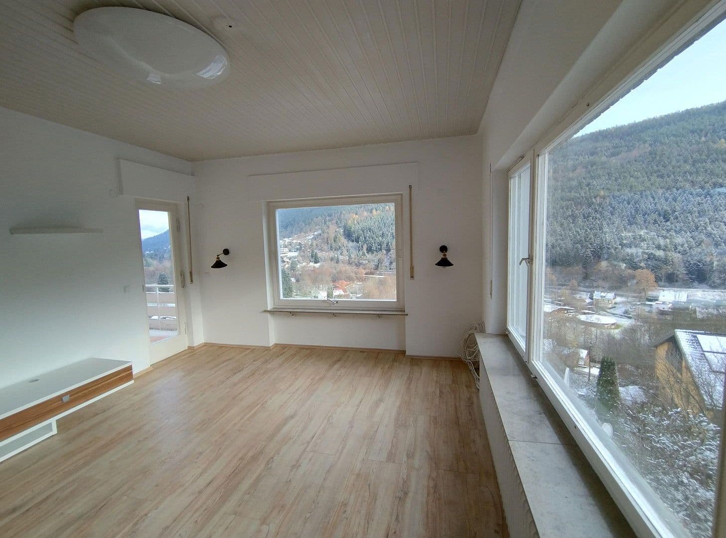 house for sale, 253 m², Ziegelhüttenstr 130, Bad Wildbad, Baden-Württemberg house for sale, 253 m², Ziegelhüttenstr 130, Bad Wildbad, Baden-Württemberg