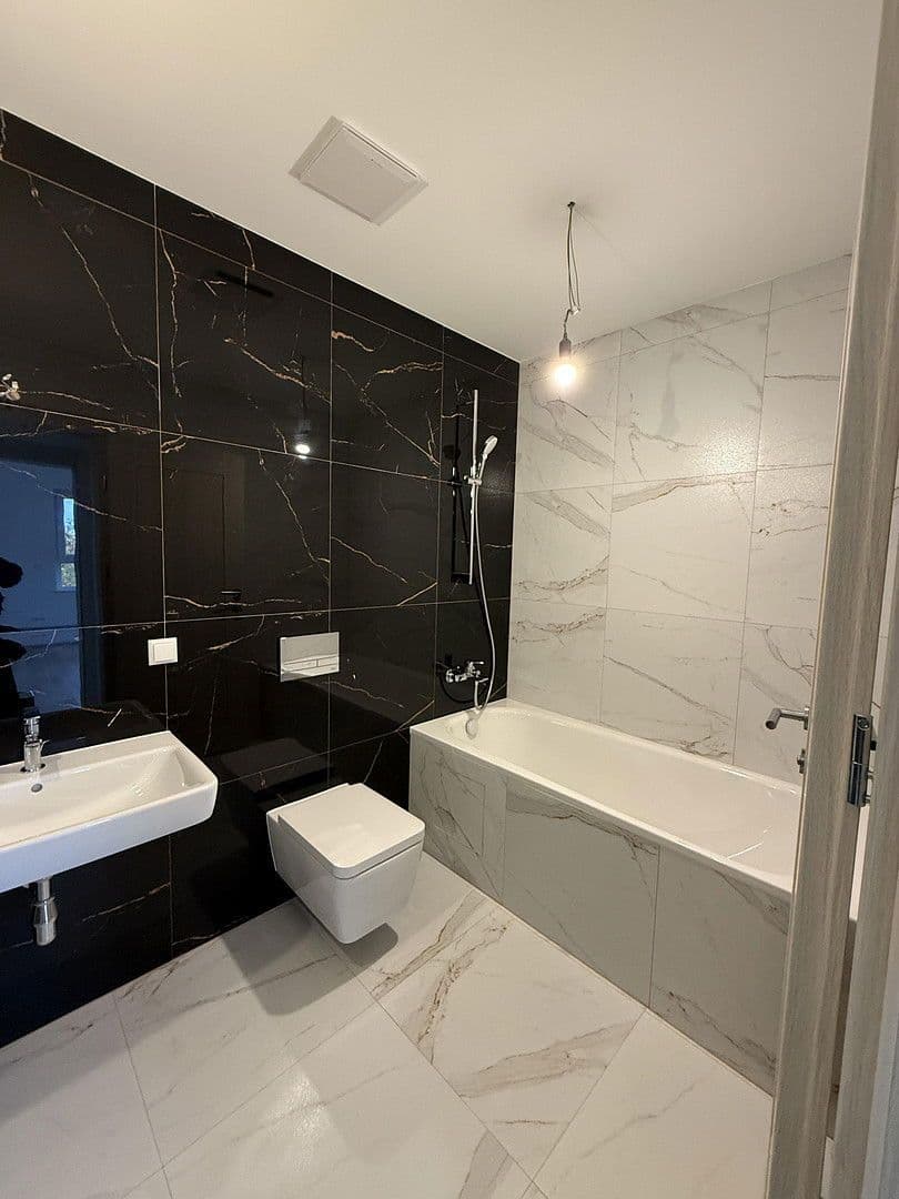 4 bedroom flat to rent, 107 m², Alt-Biesdorf 49A, Berlin, Berlin 4 bedroom flat to rent, 107 m², Alt-Biesdorf 49A, Berlin, Berlin