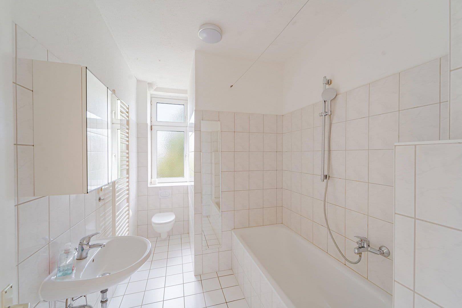 house for sale, 111 m², Schwartauer Allee 121, Lübeck, Schleswig-Holstein house for sale, 111 m², Schwartauer Allee 121, Lübeck, Schleswig-Holstein