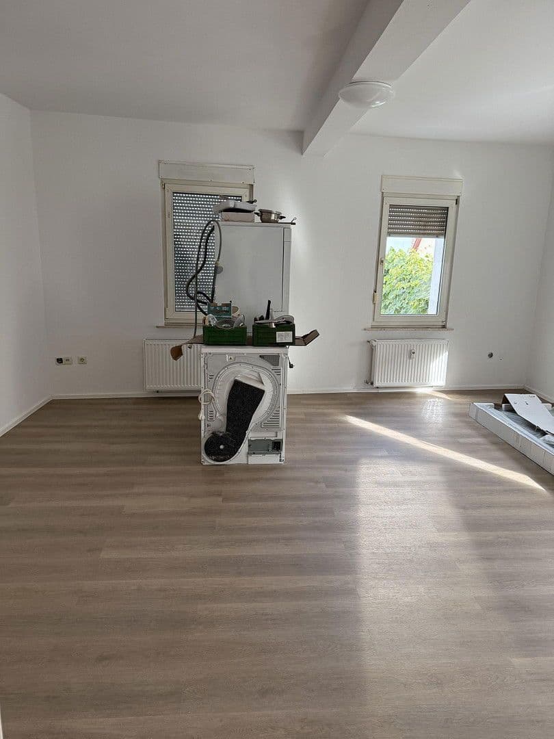 3 bedroom flat to rent, 100 m², Friedich-Ebert-Str.61, Osthofen, Rhineland-Palatinate 3 bedroom flat to rent, 100 m², Friedich-Ebert-Str.61, Osthofen, Rhineland-Palatinate