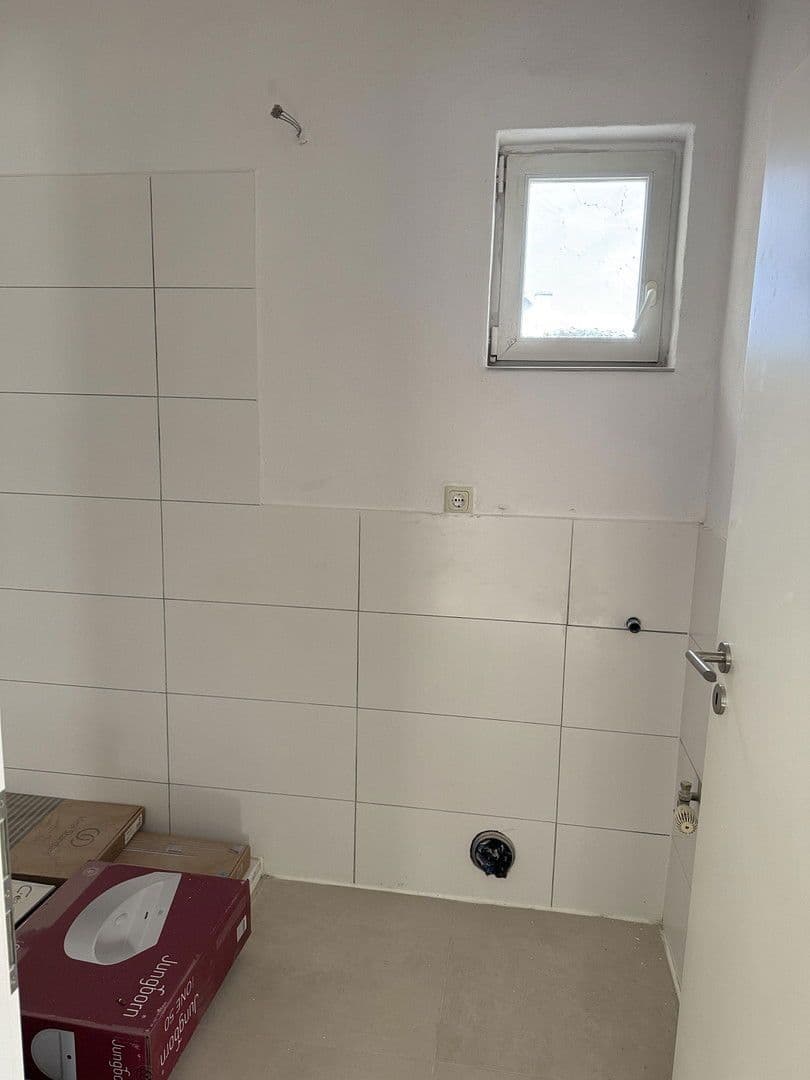 3 bedroom flat to rent, 100 m², Friedich-Ebert-Str.61, Osthofen, Rhineland-Palatinate 3 bedroom flat to rent, 100 m², Friedich-Ebert-Str.61, Osthofen, Rhineland-Palatinate