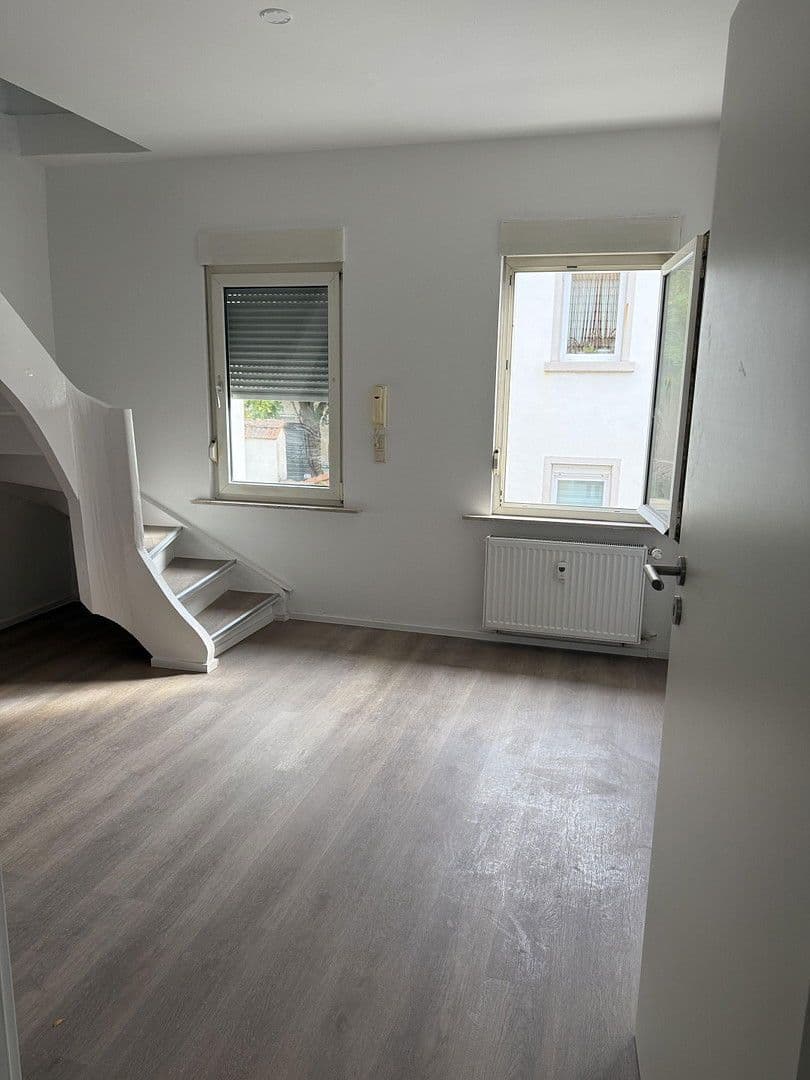 3 bedroom flat to rent, 100 m², Friedich-Ebert-Str.61, Osthofen, Rhineland-Palatinate 3 bedroom flat to rent, 100 m², Friedich-Ebert-Str.61, Osthofen, Rhineland-Palatinate