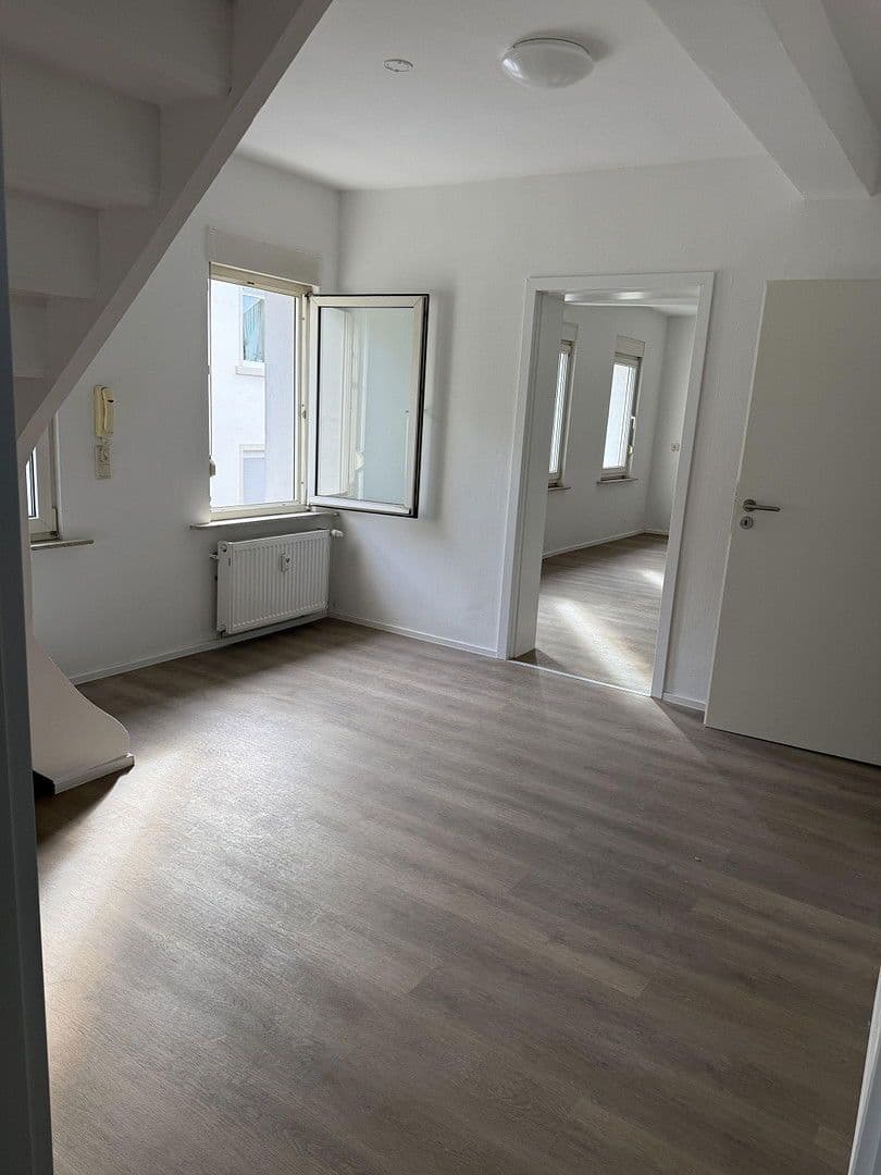 3 bedroom flat to rent, 100 m², Friedich-Ebert-Str.61, Osthofen, Rhineland-Palatinate 3 bedroom flat to rent, 100 m², Friedich-Ebert-Str.61, Osthofen, Rhineland-Palatinate