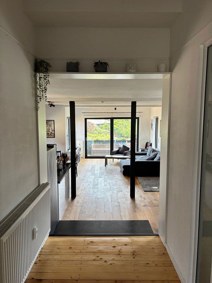 3 bedroom with open-plan kitchen flat to rent, 108 m², Rheinauer Str. 34, Brühl, Baden-Württemberg 3 bedroom with open-plan kitchen flat to rent, 108 m², Rheinauer Str. 34, Brühl, Baden-Württemberg