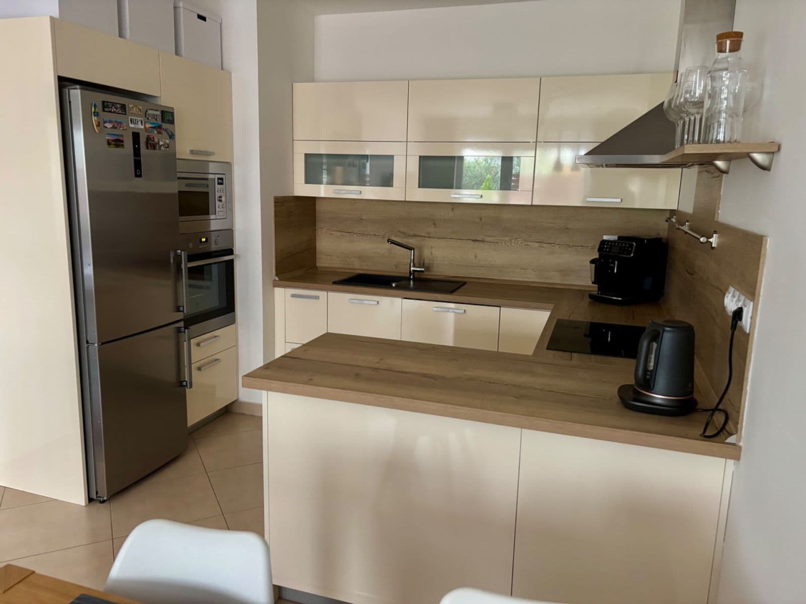 1 bedroom with open-plan kitchen flat to rent, 62 m², Modenská, Prague, Prague 1 bedroom with open-plan kitchen flat to rent, 62 m², Modenská, Prague, Prague