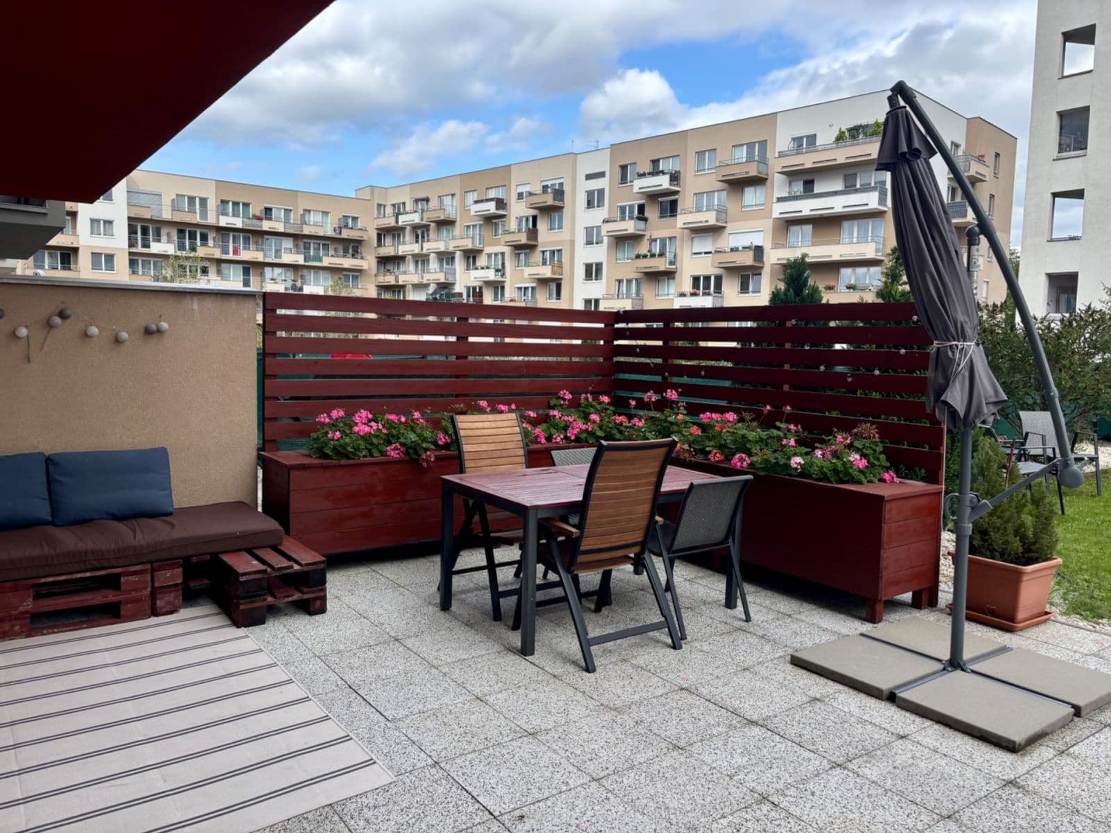 1 bedroom with open-plan kitchen flat to rent, 62 m², Modenská, Prague, Prague 1 bedroom with open-plan kitchen flat to rent, 62 m², Modenská, Prague, Prague