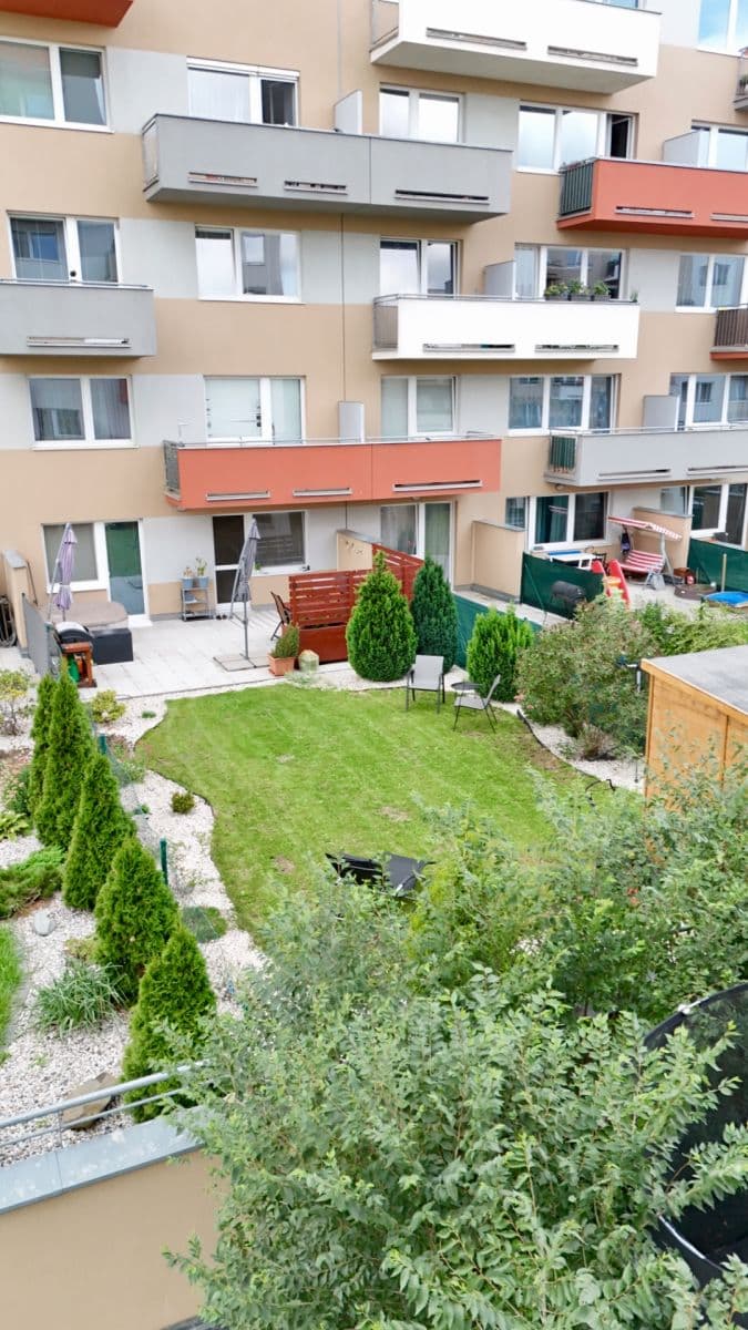 1 bedroom with open-plan kitchen flat to rent, 62 m², Modenská, Prague, Prague 1 bedroom with open-plan kitchen flat to rent, 62 m², Modenská, Prague, Prague