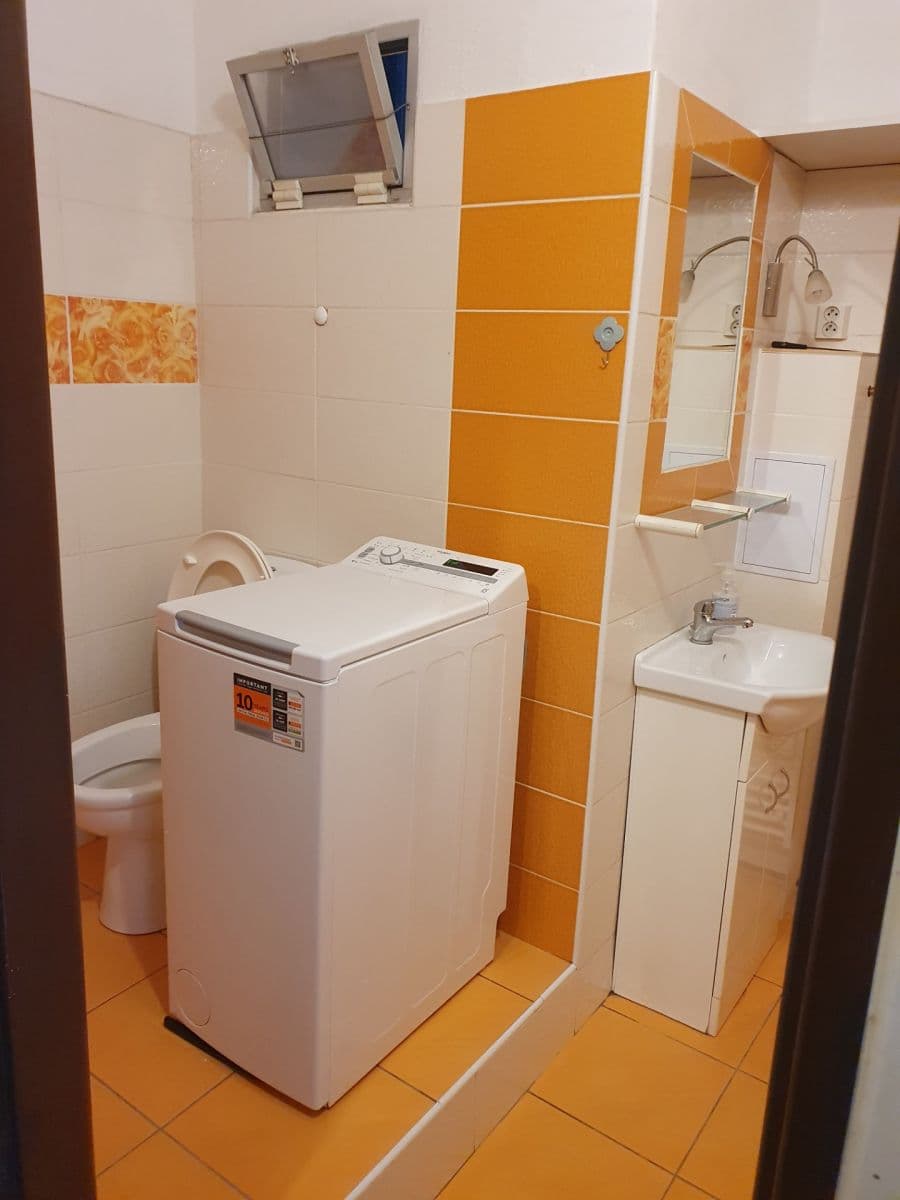 Studio flat to rent, 28 m², Svatoslavova, Prague, Prague Studio flat to rent, 28 m², Svatoslavova, Prague, Prague