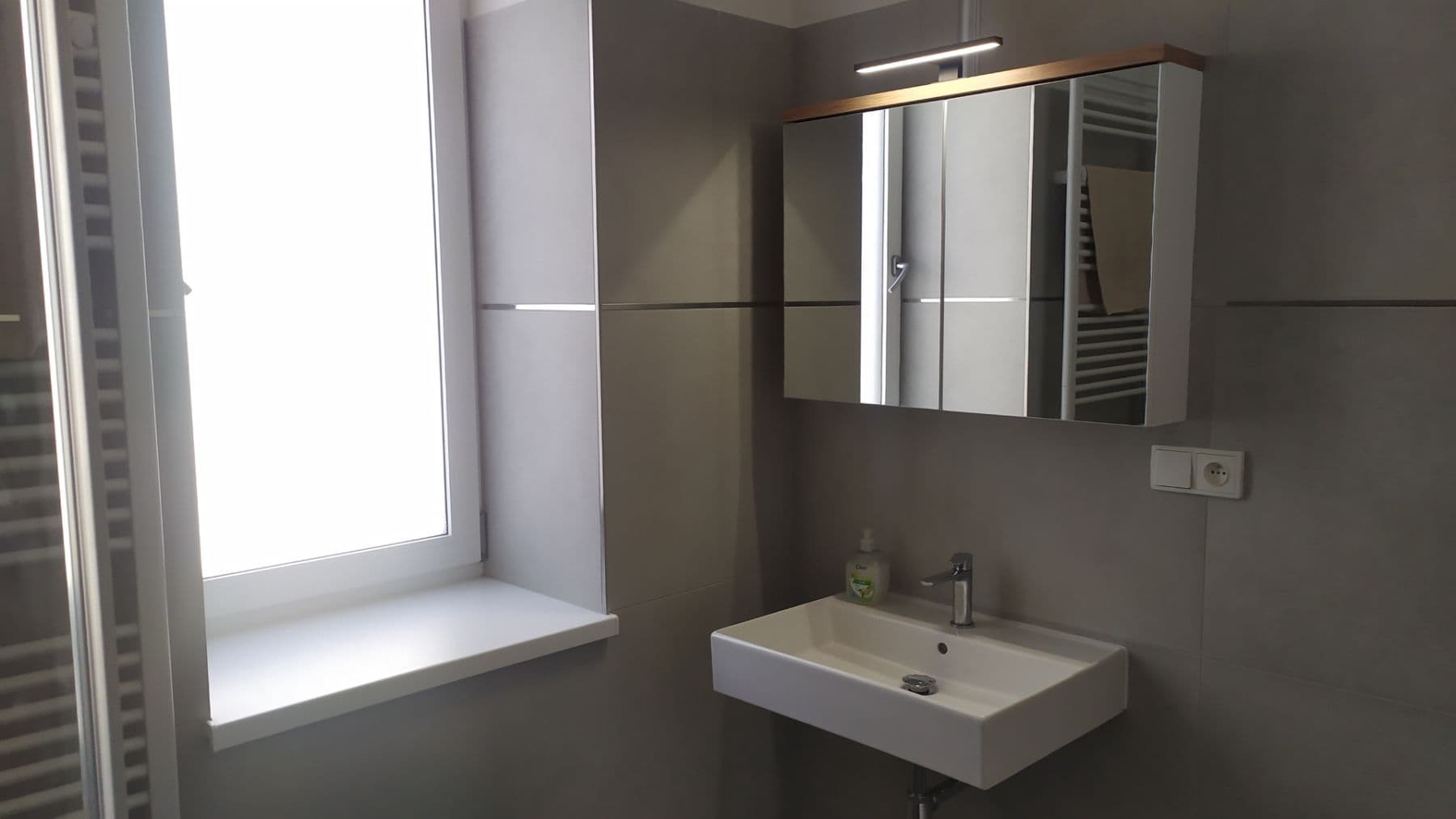 Studio flat to rent, 36 m², S. K. Neumanna, Kralupy nad Vltavou, Středočeský Region Studio flat to rent, 36 m², S. K. Neumanna, Kralupy nad Vltavou, Středočeský Region