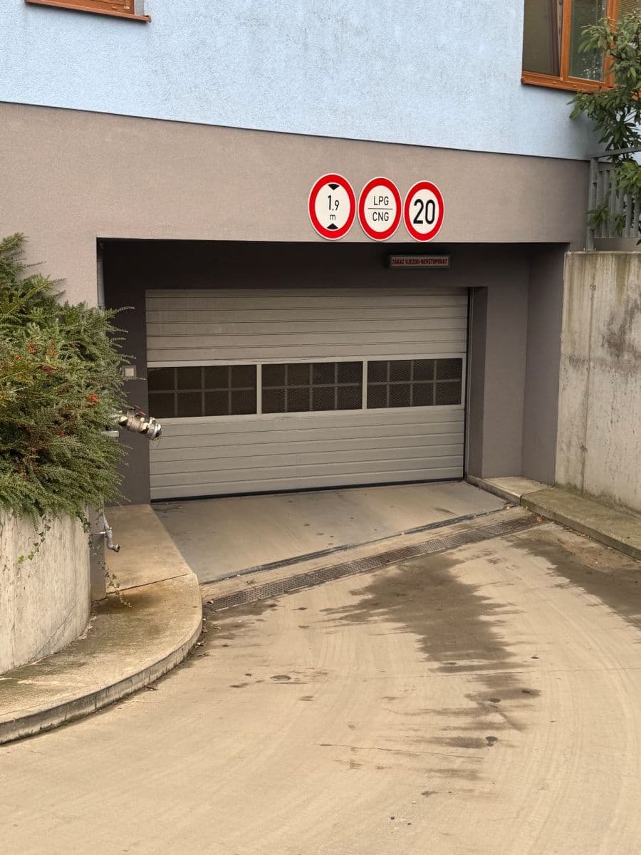 garage for sale, 31 m², Březenská, Prague, Prague garage for sale, 31 m², Březenská, Prague, Prague