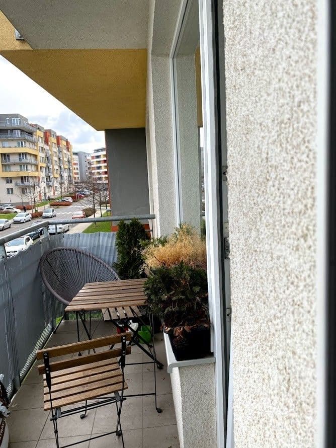 1 bedroom with open-plan kitchen flat to rent, 54 m², Míšovická, Prague, Prague 1 bedroom with open-plan kitchen flat to rent, 54 m², Míšovická, Prague, Prague