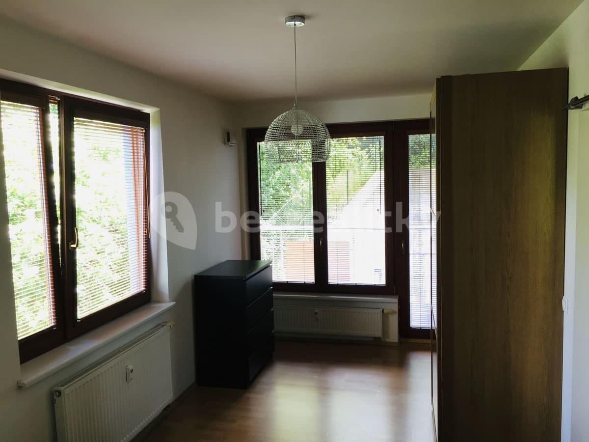 1 bedroom with open-plan kitchen flat for sale, 62 m², Jeremenkova, Prague, Prague 1 bedroom with open-plan kitchen flat for sale, 62 m², Jeremenkova, Prague, Prague
