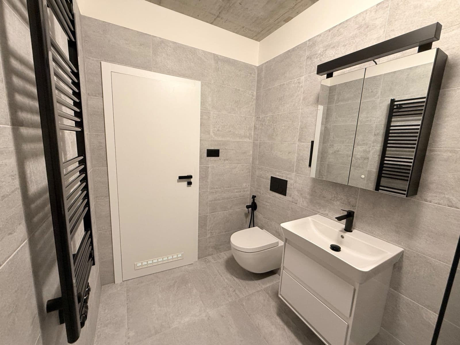 1 bedroom with open-plan kitchen flat for sale, 53 m², Sedlářova, Prague, Prague 1 bedroom with open-plan kitchen flat for sale, 53 m², Sedlářova, Prague, Prague