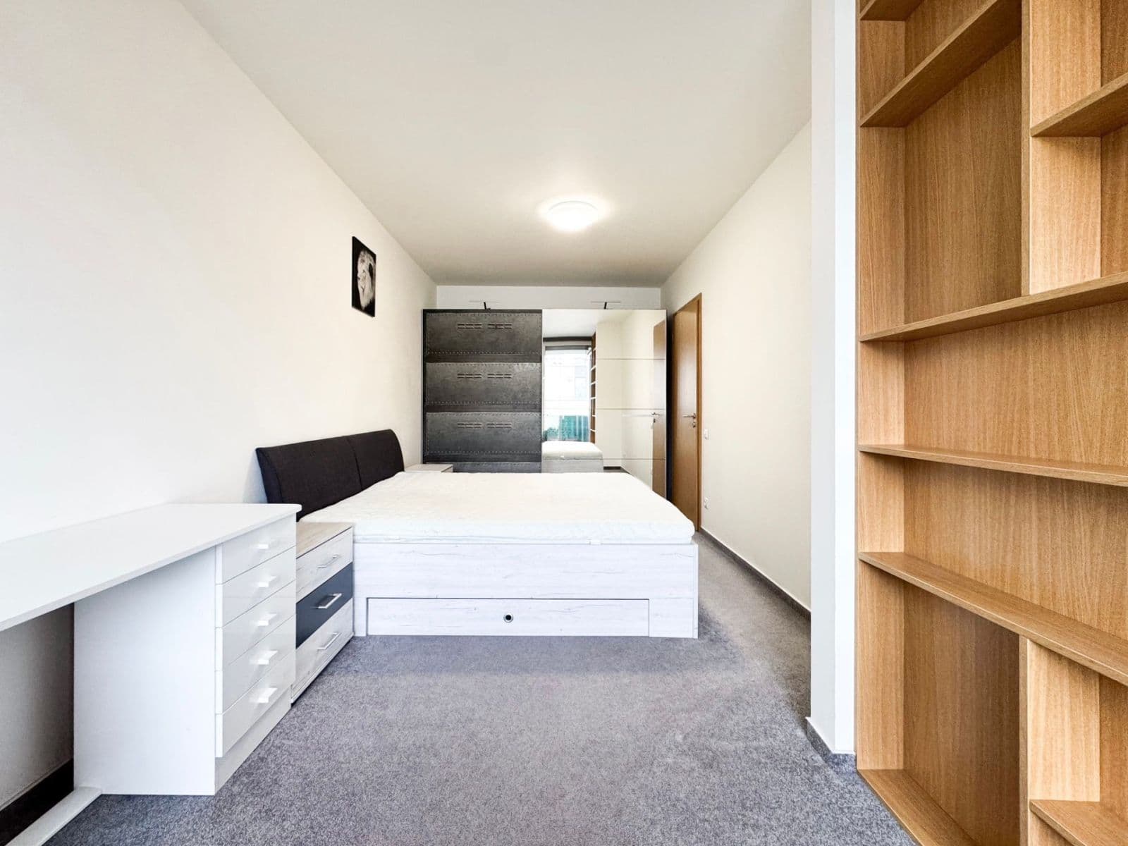 1 bedroom with open-plan kitchen flat to rent, 54 m², Olgy Havlové, Prague, Prague 1 bedroom with open-plan kitchen flat to rent, 54 m², Olgy Havlové, Prague, Prague