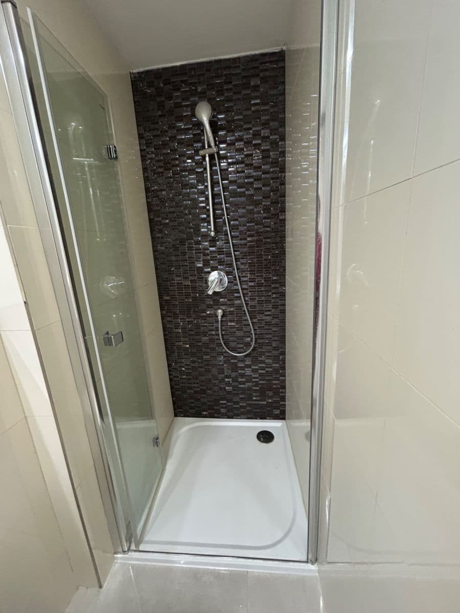 Studio flat to rent, 26 m², Stárkova, Prague, Prague Studio flat to rent, 26 m², Stárkova, Prague, Prague