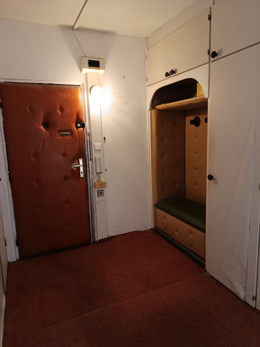 3 bedroom flat for sale, 75 m², Školní pěšina, Chomutov, Ústecký Region 3 bedroom flat for sale, 75 m², Školní pěšina, Chomutov, Ústecký Region