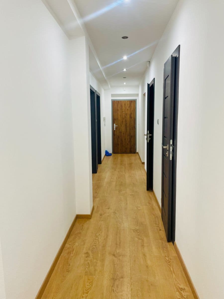 3 bedroom flat to rent, 69 m², Športová, Nové Mesto nad Váhom, Trenčiansky Region 3 bedroom flat to rent, 69 m², Športová, Nové Mesto nad Váhom, Trenčiansky Region