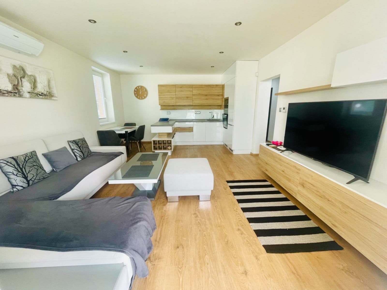 3 bedroom flat to rent, 69 m², Športová, Nové Mesto nad Váhom, Trenčiansky Region 3 bedroom flat to rent, 69 m², Športová, Nové Mesto nad Váhom, Trenčiansky Region