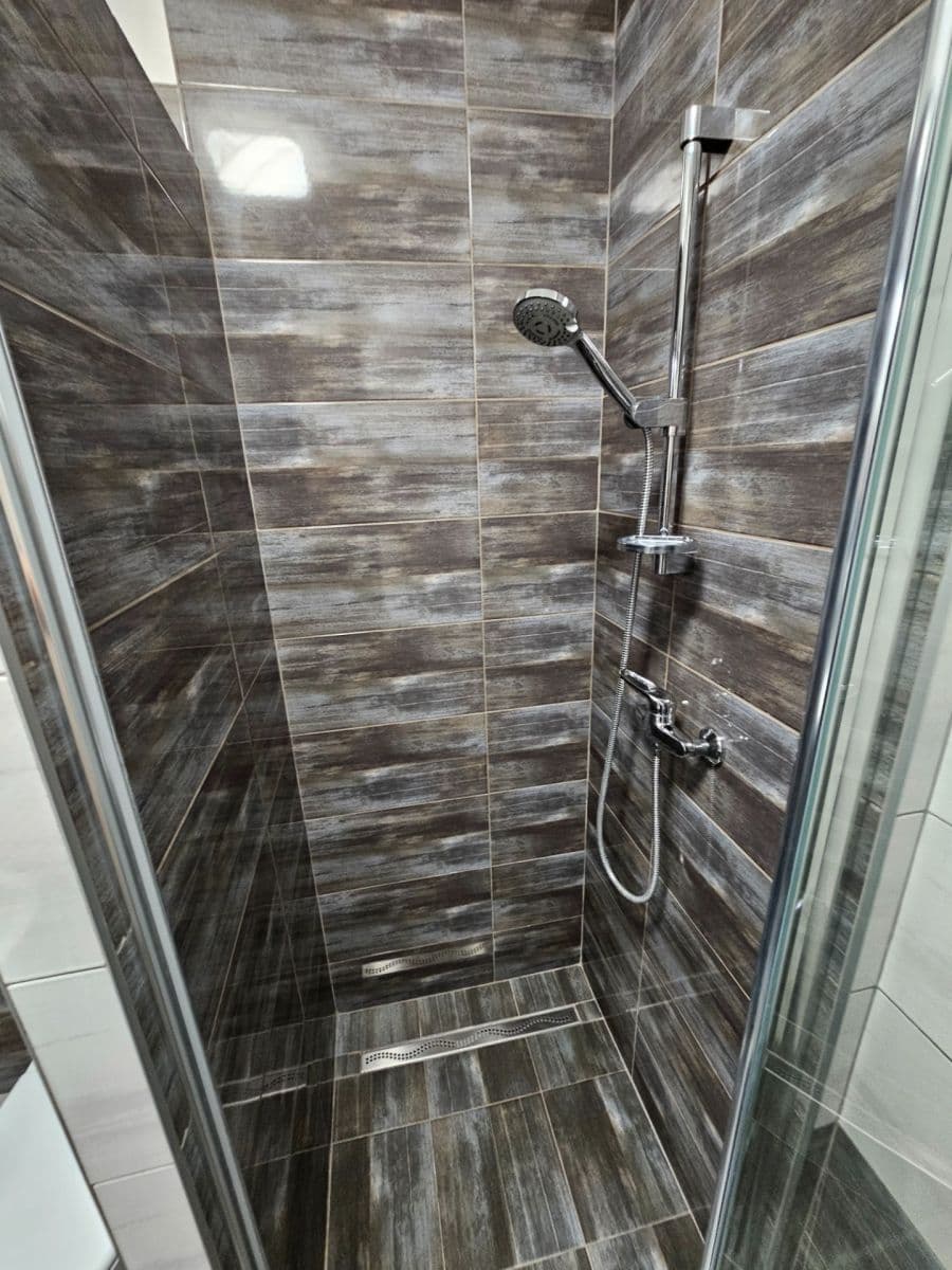 Studio flat to rent, 24 m², Vrapická, Kladno, Středočeský Region Studio flat to rent, 24 m², Vrapická, Kladno, Středočeský Region