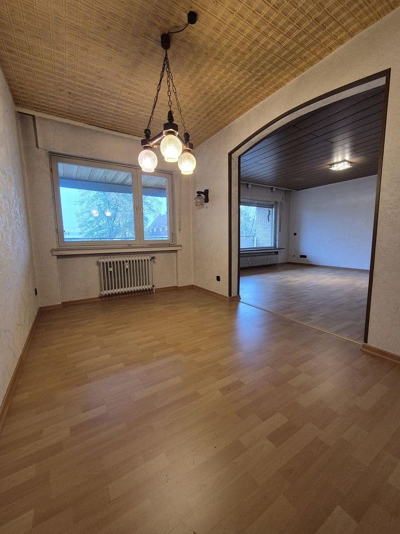 2 bedroom with open-plan kitchen flat for sale, 89 m², Bielefeld, North Rhine-Westphalia 2 bedroom with open-plan kitchen flat for sale, 89 m², Bielefeld, North Rhine-Westphalia