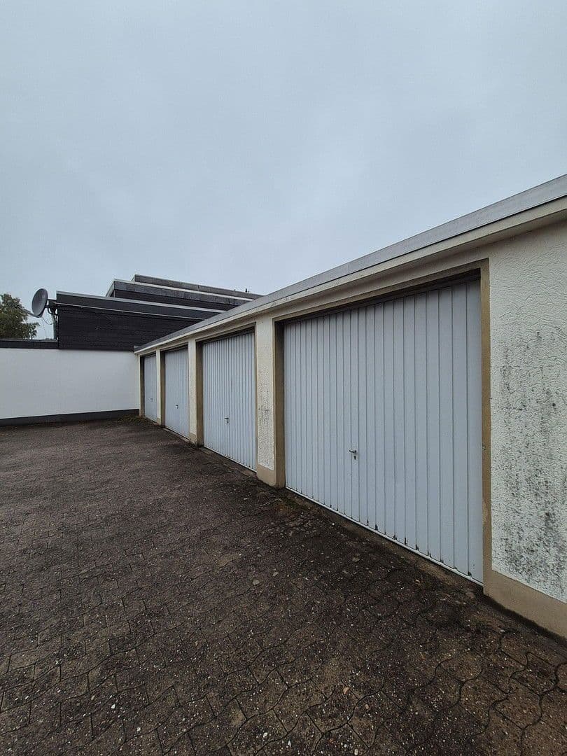 2 bedroom with open-plan kitchen flat for sale, 89 m², Bielefeld, North Rhine-Westphalia 2 bedroom with open-plan kitchen flat for sale, 89 m², Bielefeld, North Rhine-Westphalia