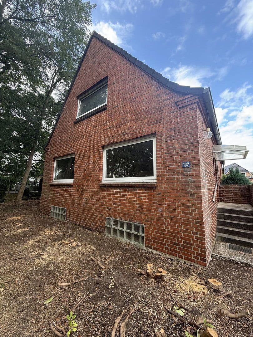 house for sale, 90 m², Am Ochsenzoll 137, Norderstedt, Schleswig-Holstein house for sale, 90 m², Am Ochsenzoll 137, Norderstedt, Schleswig-Holstein