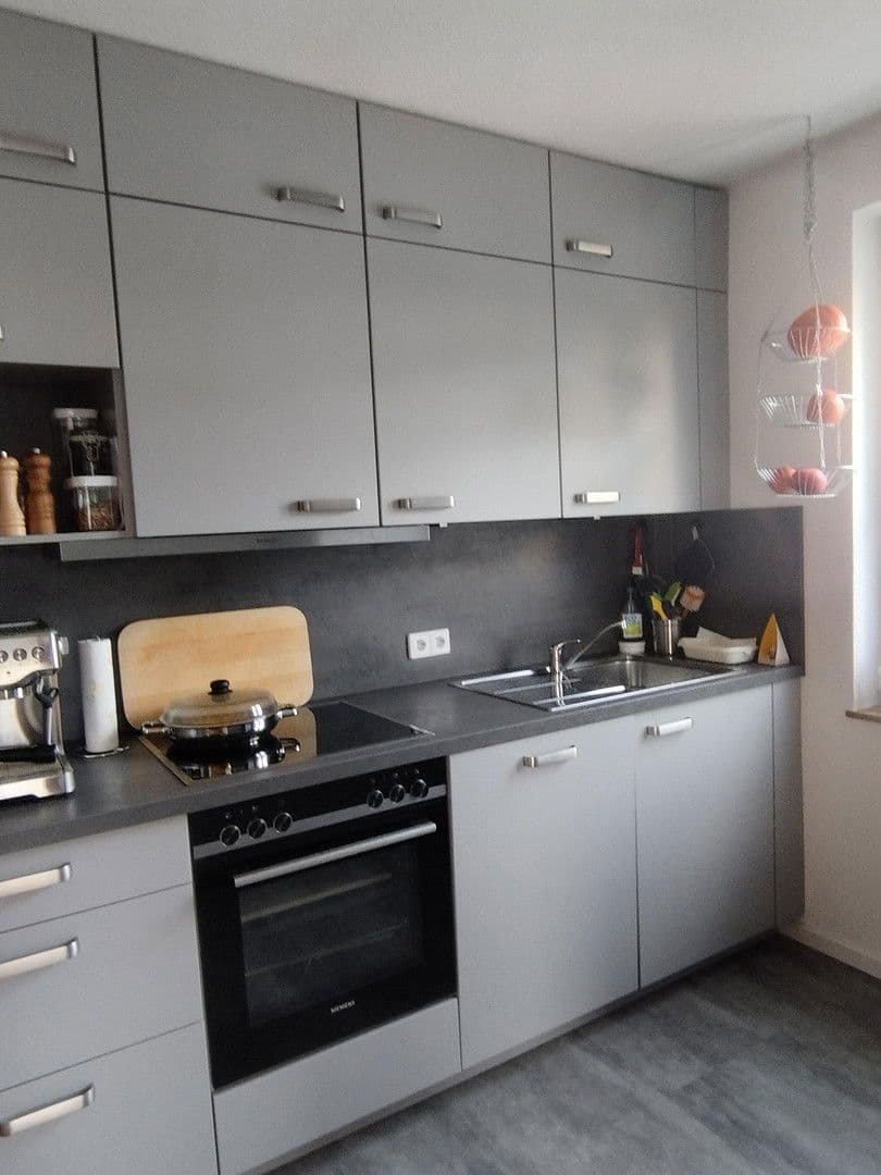 2 bedroom with open-plan kitchen flat to rent, 100 m², Plochingen, Baden-Württemberg 2 bedroom with open-plan kitchen flat to rent, 100 m², Plochingen, Baden-Württemberg