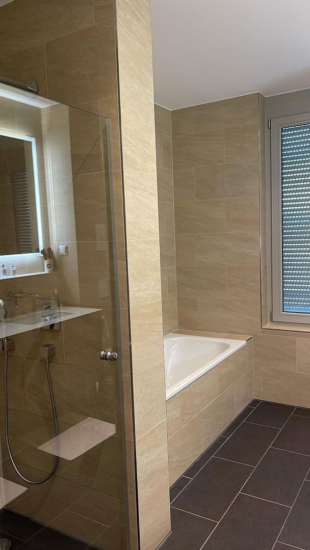 5 bedroom flat to rent, 130 m², Stuttgart, Baden-Württemberg 5 bedroom flat to rent, 130 m², Stuttgart, Baden-Württemberg