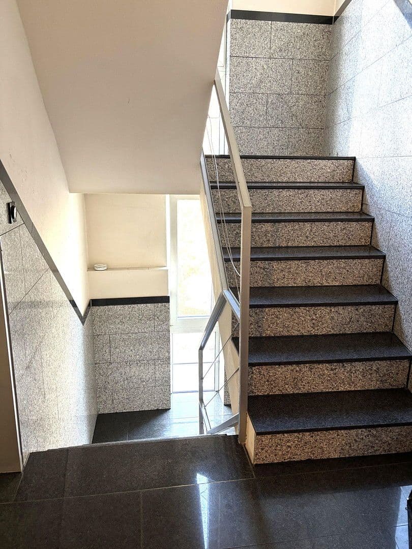 1 bedroom with open-plan kitchen flat to rent, 86 m², Düsseldorf, North Rhine-Westphalia 1 bedroom with open-plan kitchen flat to rent, 86 m², Düsseldorf, North Rhine-Westphalia