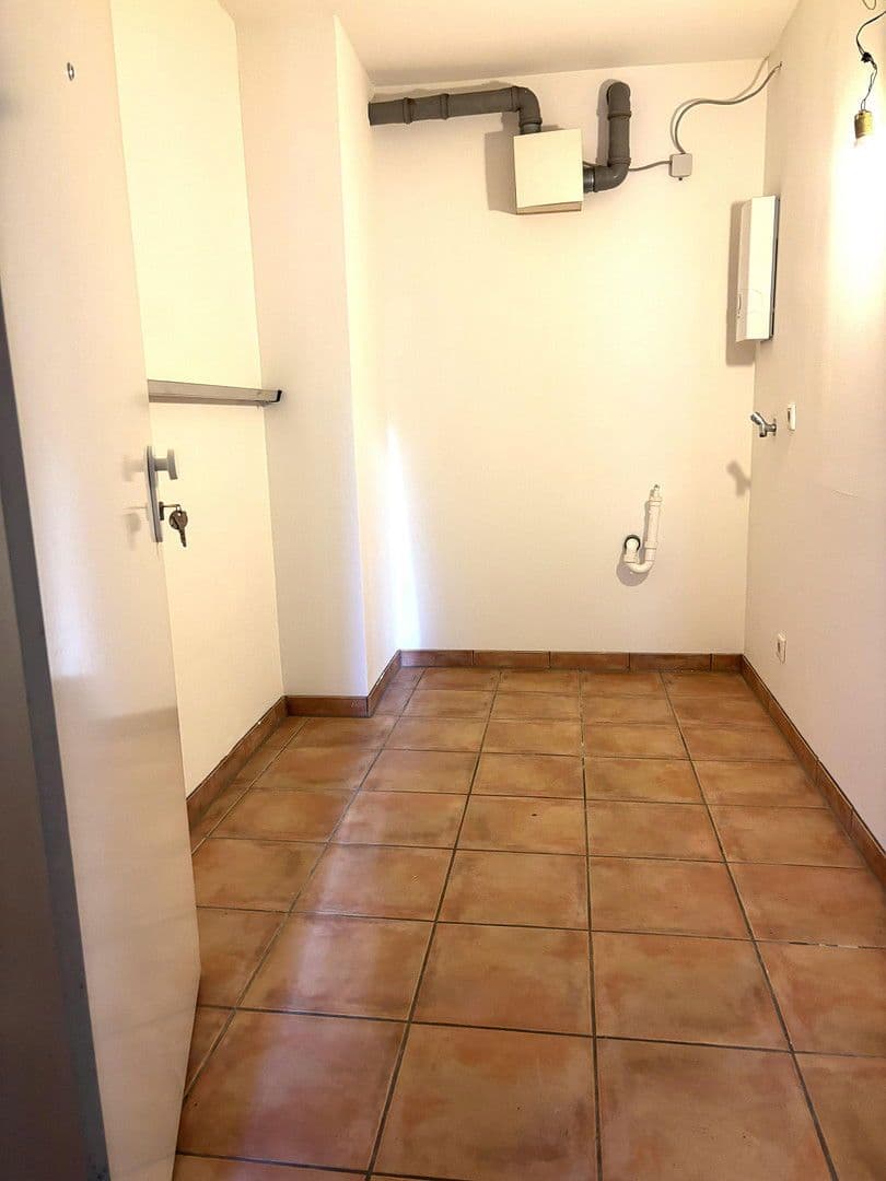 1 bedroom with open-plan kitchen flat to rent, 86 m², Düsseldorf, North Rhine-Westphalia 1 bedroom with open-plan kitchen flat to rent, 86 m², Düsseldorf, North Rhine-Westphalia