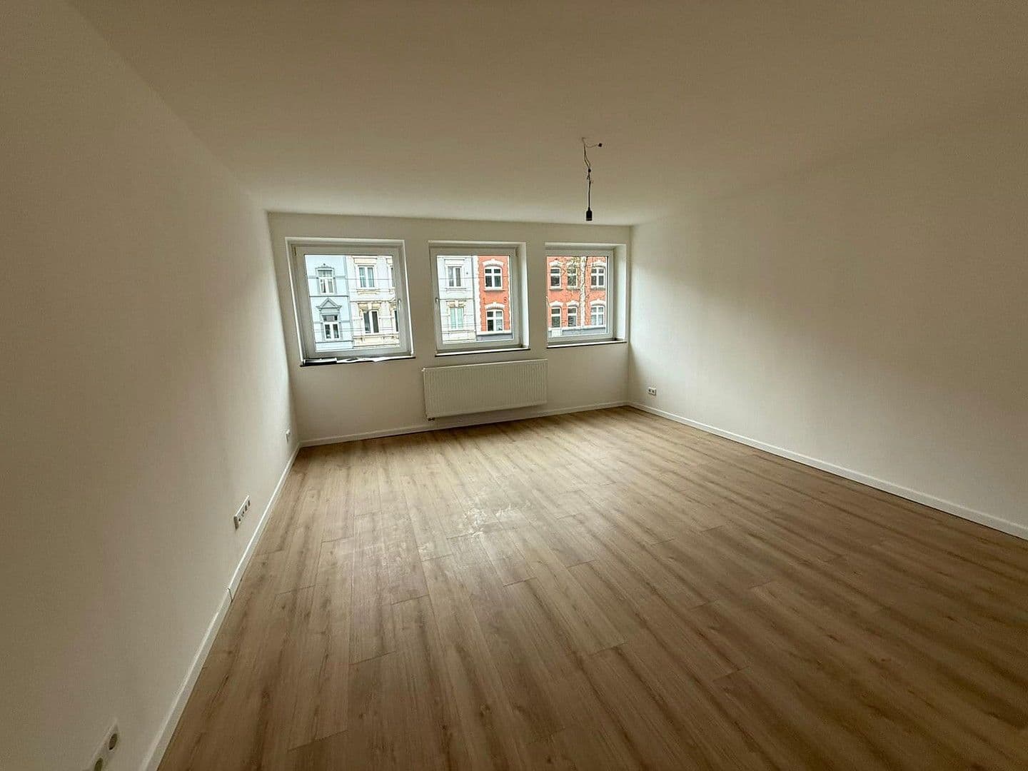 4 bedroom flat to rent, 76 m², Düsseldorf, North Rhine-Westphalia 4 bedroom flat to rent, 76 m², Düsseldorf, North Rhine-Westphalia