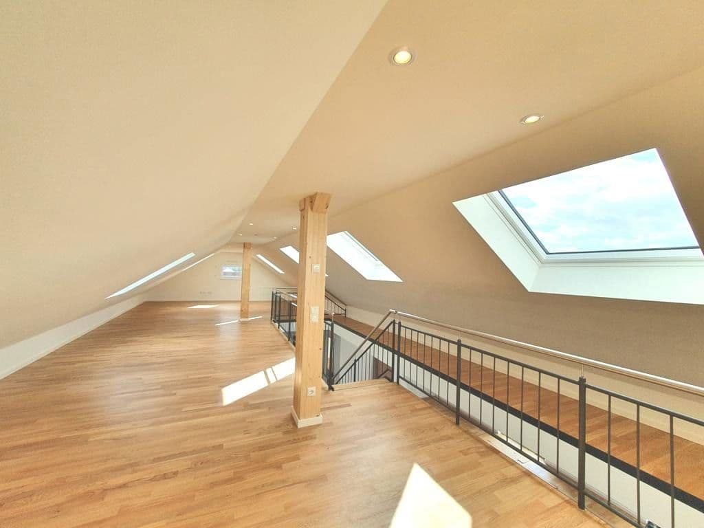 2 bedroom with open-plan kitchen flat to rent, 132 m², Griesheim, Hesse 2 bedroom with open-plan kitchen flat to rent, 132 m², Griesheim, Hesse