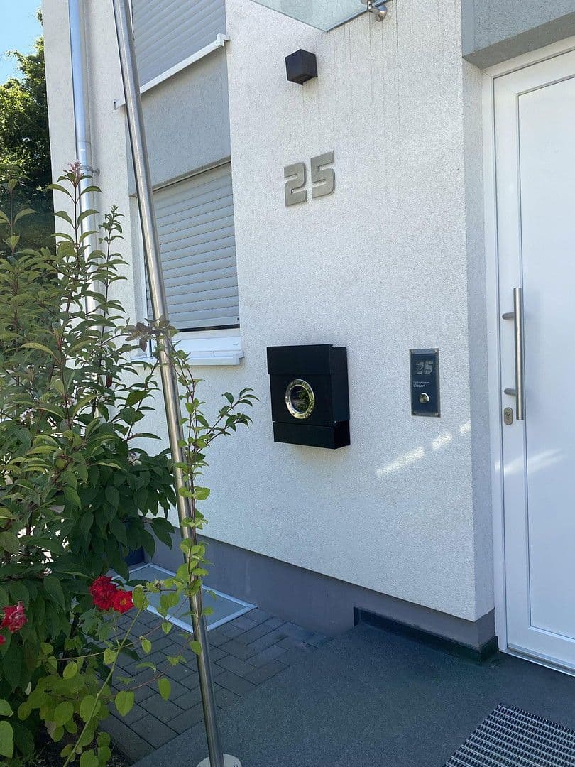 house for sale, 142 m², Krefeld, North Rhine-Westphalia house for sale, 142 m², Krefeld, North Rhine-Westphalia