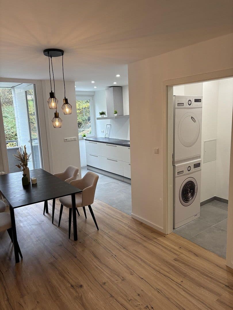 3 bedroom with open-plan kitchen flat for sale, 106 m², Grünewaldstraße 57, Nürtingen, Baden-Württemberg 3 bedroom with open-plan kitchen flat for sale, 106 m², Grünewaldstraße 57, Nürtingen, Baden-Württemberg